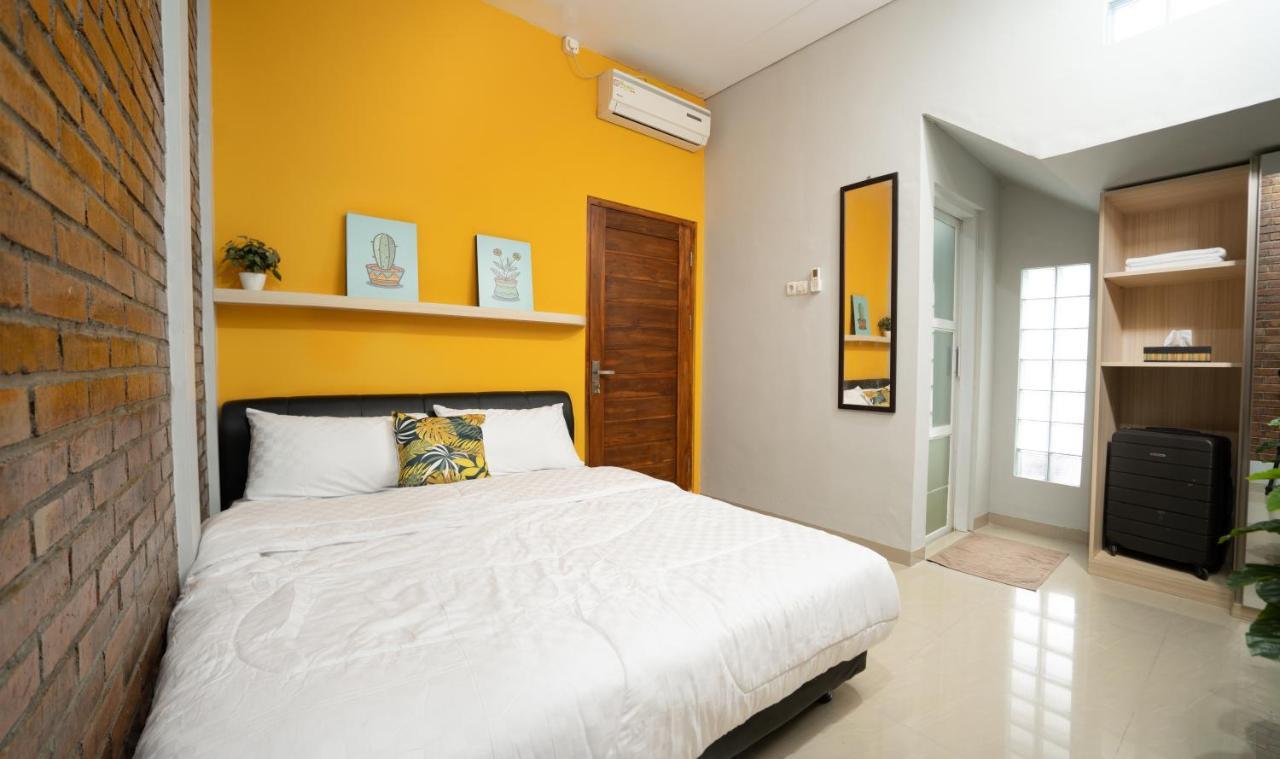 Casa De Odua Homestay Ngabean Екстер'єр фото